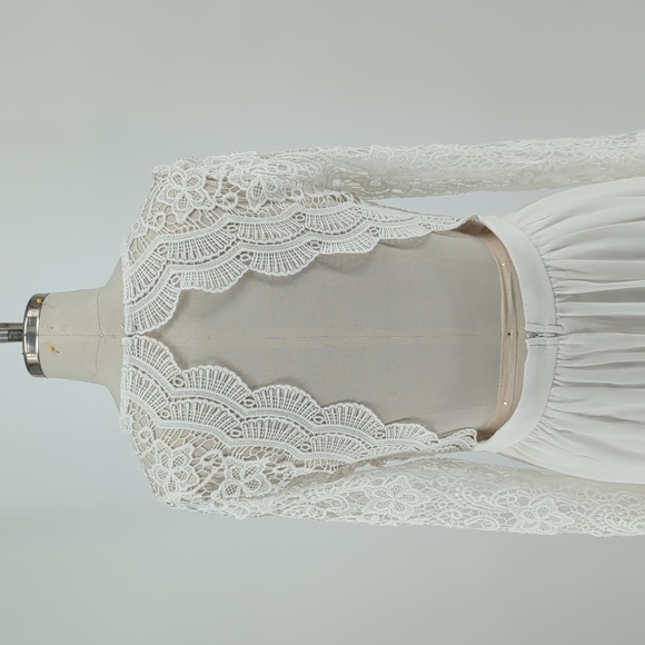 NWT Lulus Lace Maxi Wedding Dress White M formal bohemian bride classic spring - Picture 4 of 8